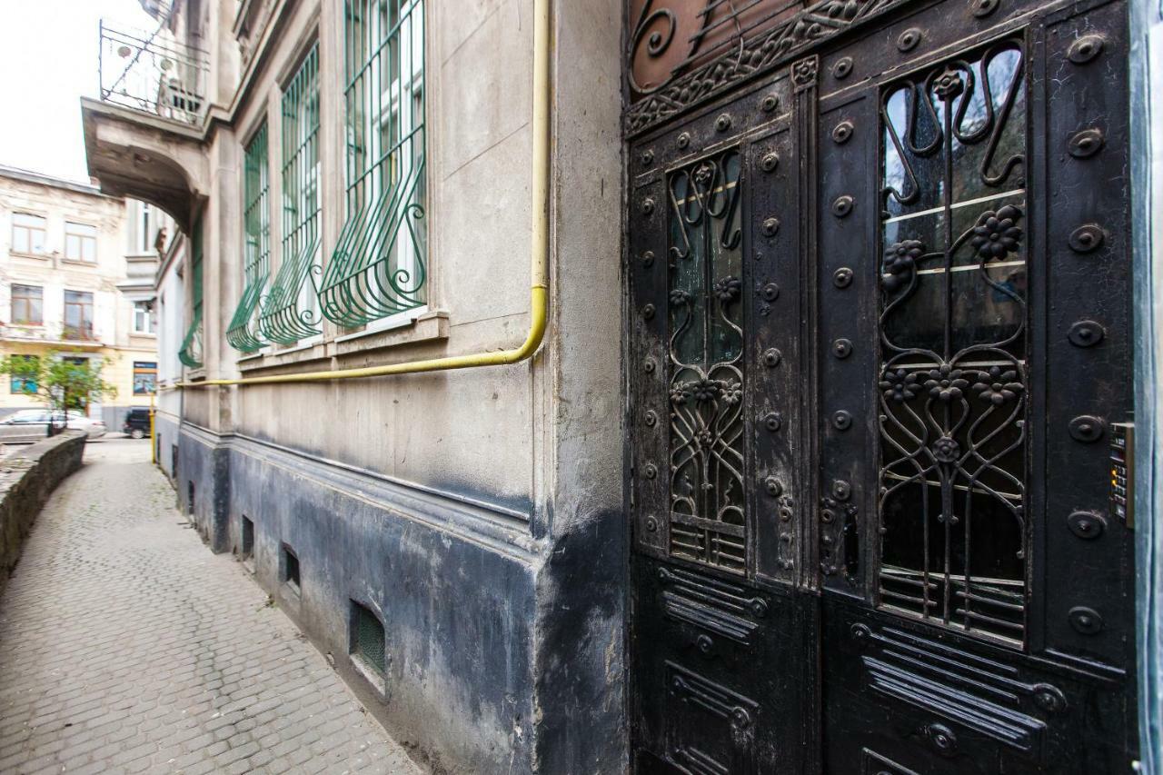 Bright Studio♥2M To Lviv Polytechnic♥Best Location Exterior foto